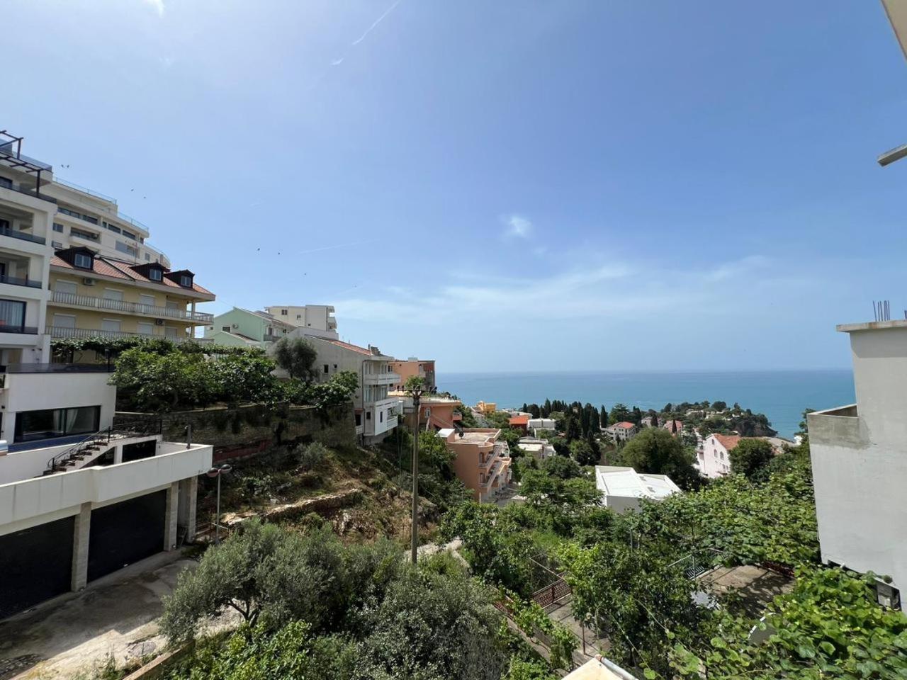 Kontiki Apartments Ulcinj Bagian luar foto